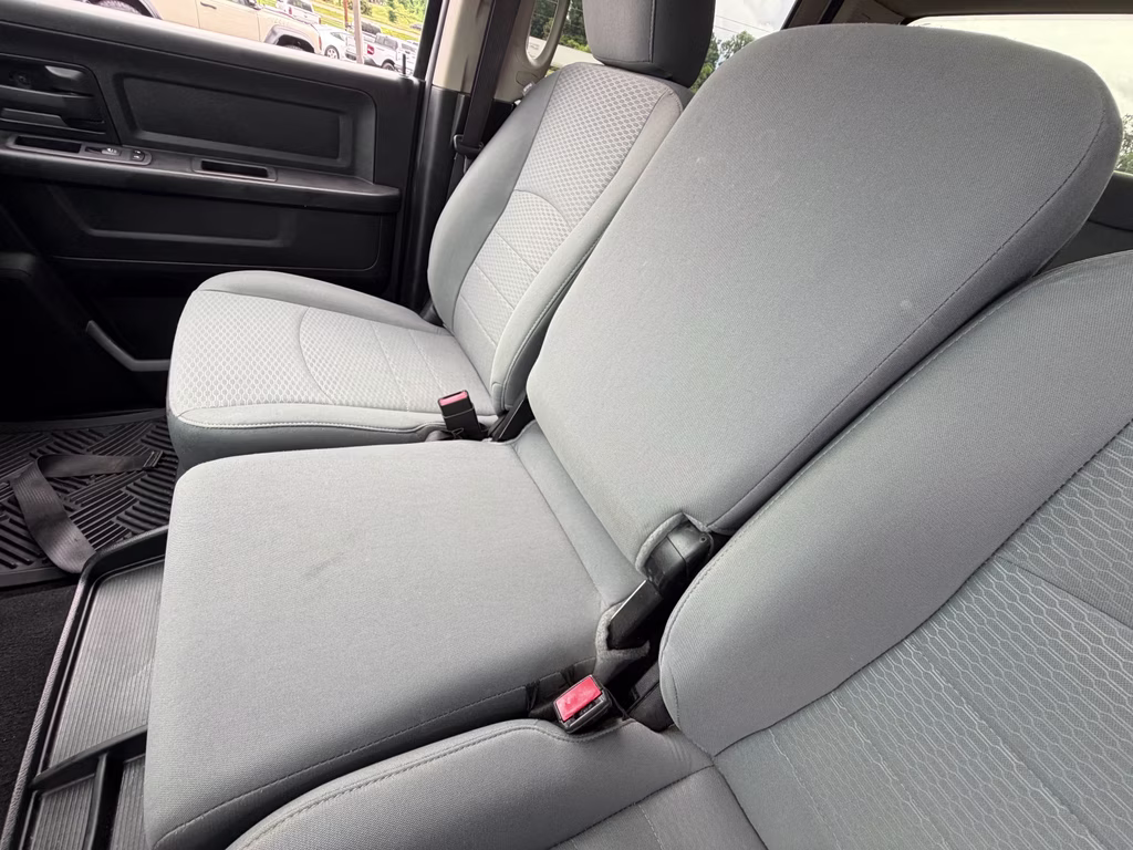 2019 Bright White Clearcoat Ram 1500 Classic Tradesman 4X4 Truck