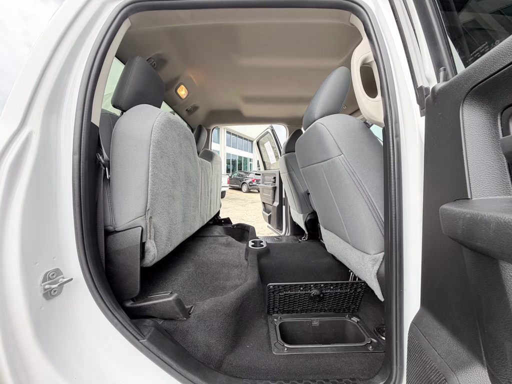 2019 Bright White Clearcoat Ram 1500 Classic Tradesman 4X4 Truck