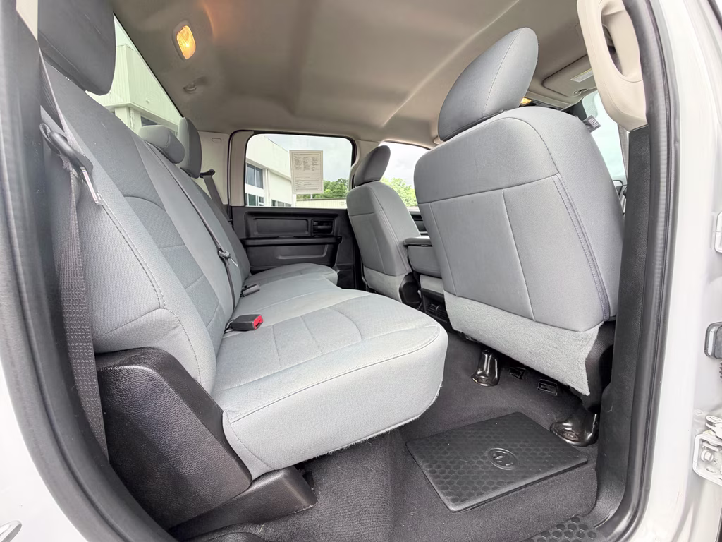 2019 Bright White Clearcoat Ram 1500 Classic Tradesman 4X4 Truck