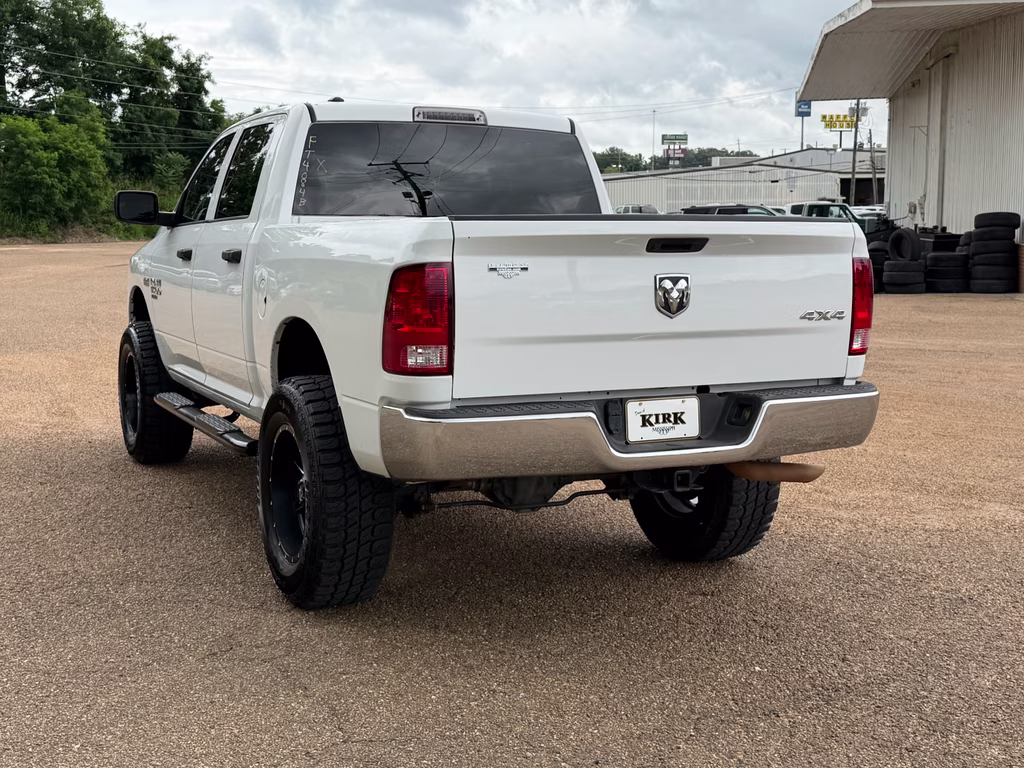 2019 Bright White Clearcoat Ram 1500 Classic Tradesman 4X4 Truck