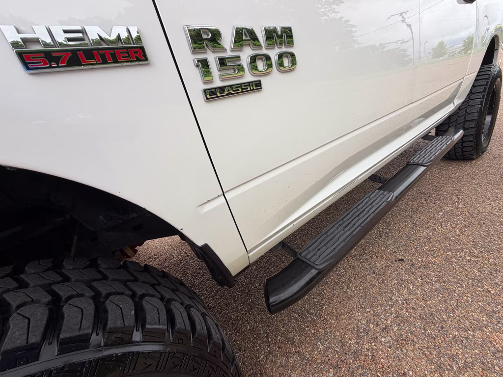 2019 Bright White Clearcoat Ram 1500 Classic Tradesman 4X4 Truck