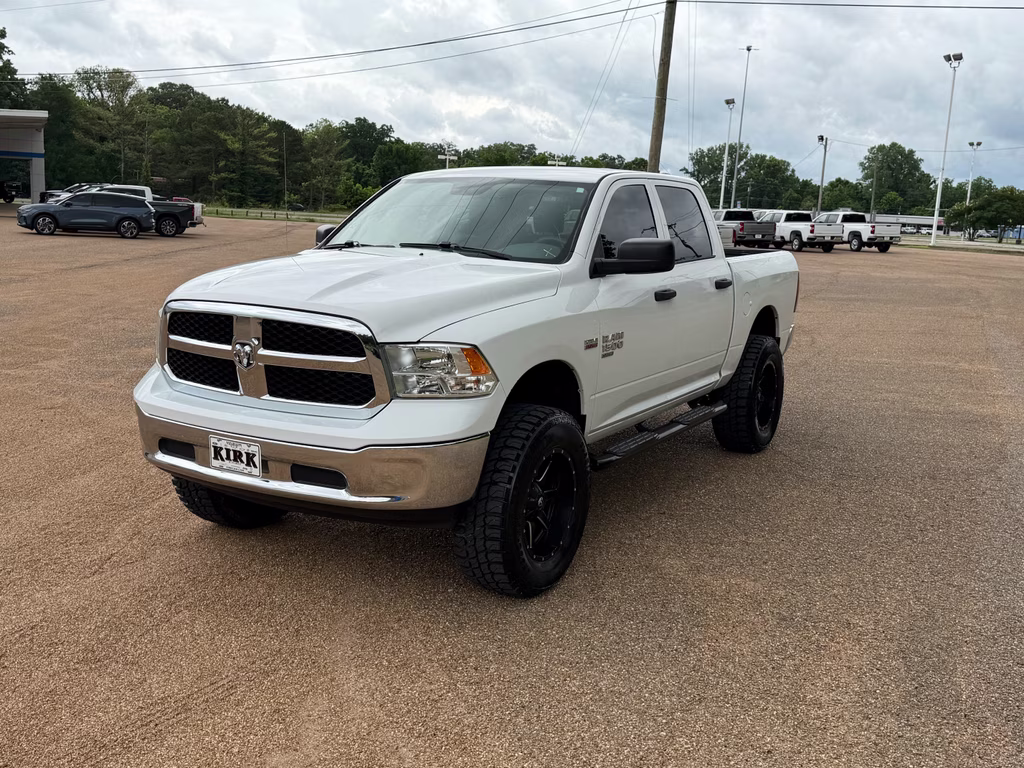 2019 Bright White Clearcoat Ram 1500 Classic Tradesman 4X4 Truck