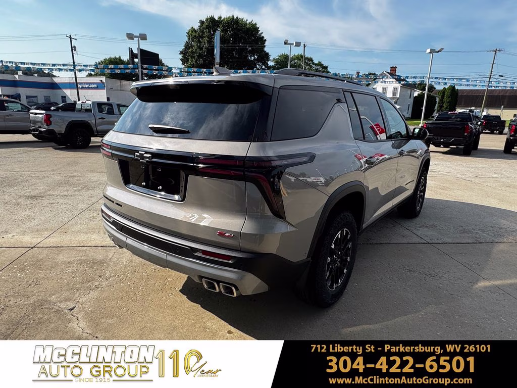 2026 Sandstone Gray Chevrolet Traverse Z71 AWD SUV