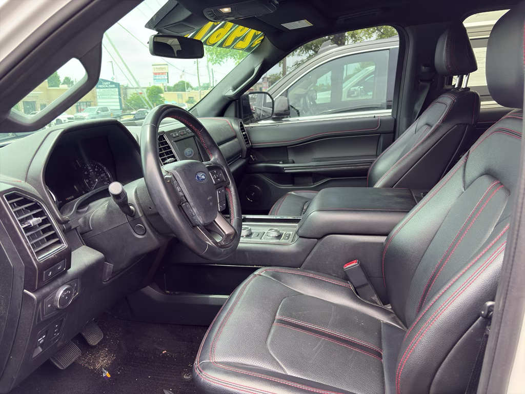 2021 Star White Metallic Tri-Coat Ford Expedition Max Limited 4X4 SUV