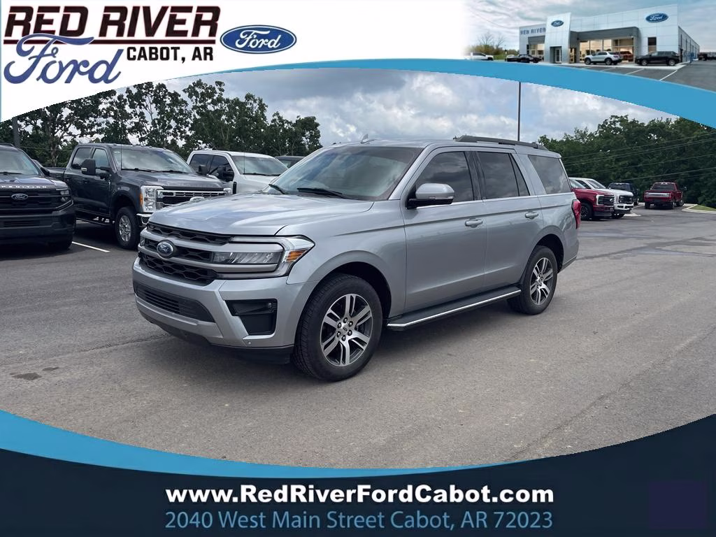 2023 Ford Expedition XLT's photo