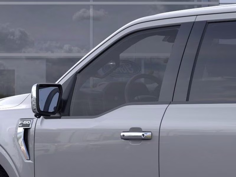 2026 Avalanche Ford F-150 XLT 4X4 Truck