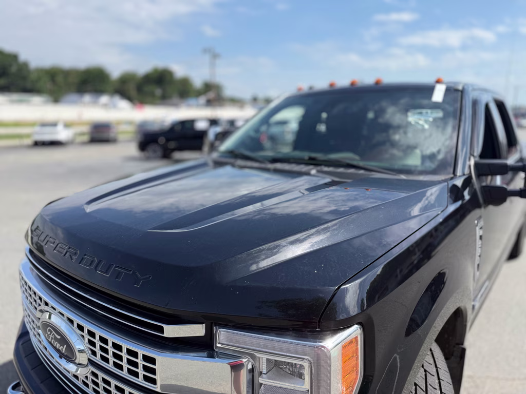 2017 Shadow Black Ford Super Duty F-250 SRW Platinum 4X4 Truck