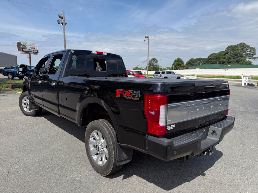 2017 Shadow Black Ford Super Duty F-250 SRW Platinum 4X4 Truck