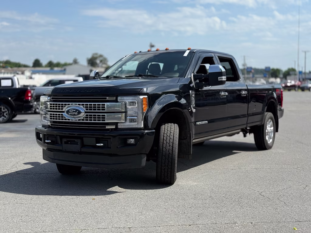 2017 Shadow Black Ford Super Duty F-250 SRW Platinum 4X4 Truck