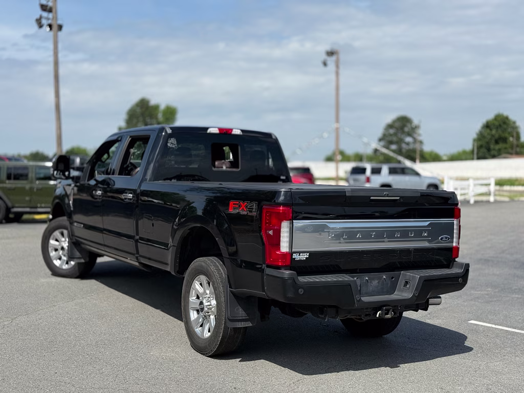 2017 Shadow Black Ford Super Duty F-250 SRW Platinum 4X4 Truck