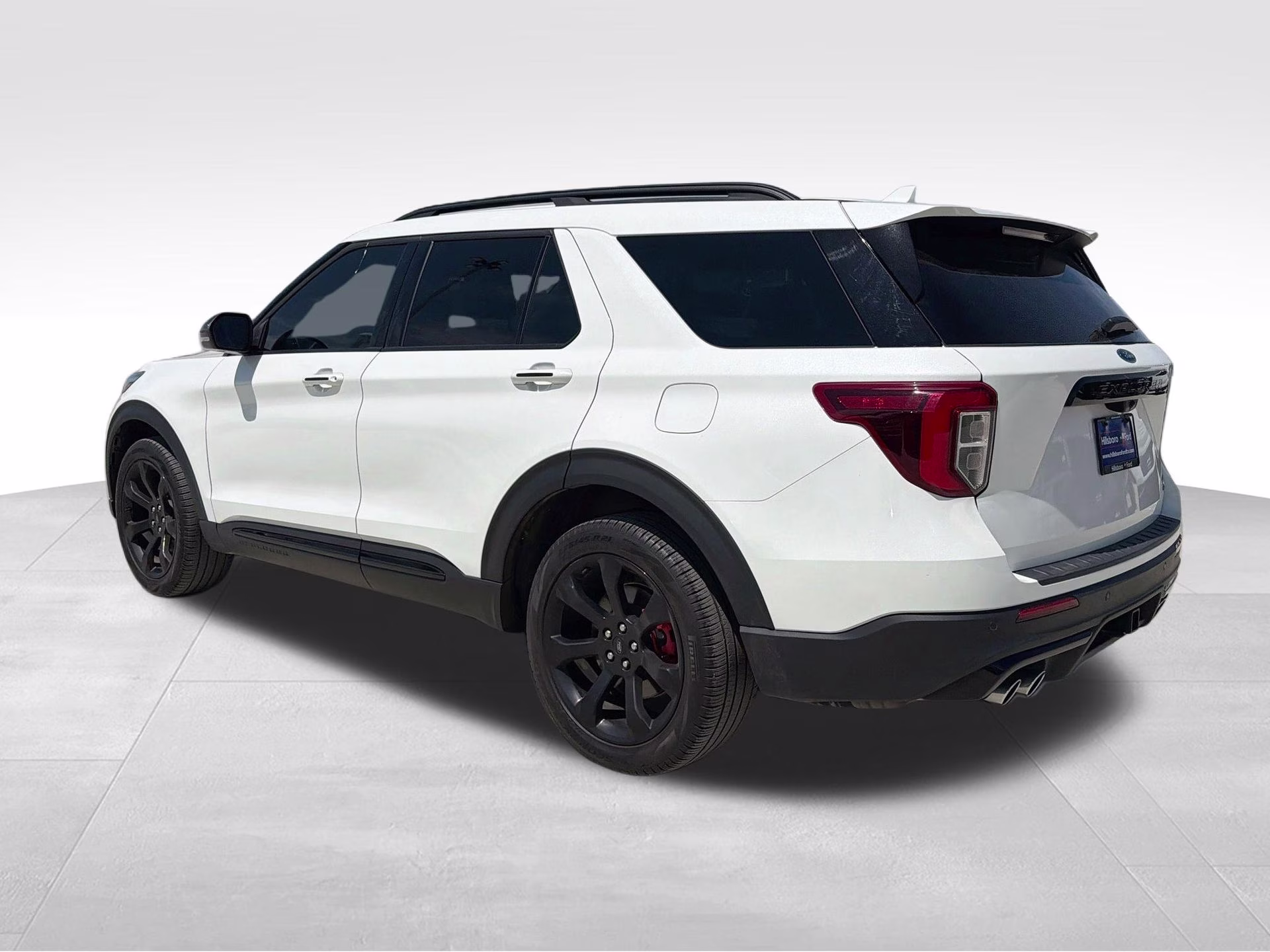 2024 Star White Metallic Tri-Coat Ford Explorer ST 4X4 SUV