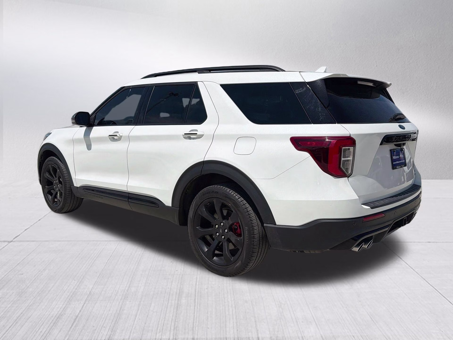 2024 Star White Metallic Tri-Coat Ford Explorer ST 4X4 SUV