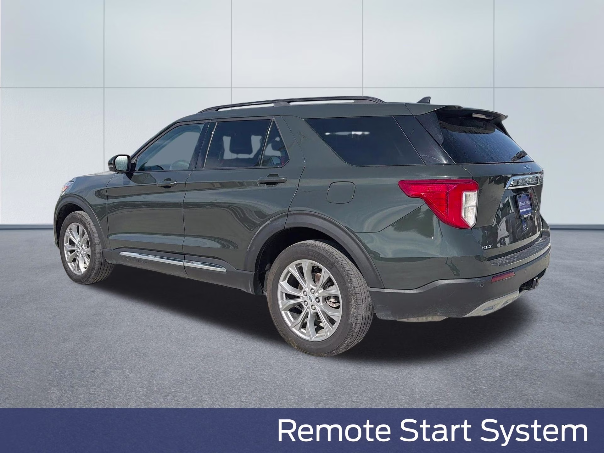 2024 Forged Green Metallic Ford Explorer XLT 4X4 SUV