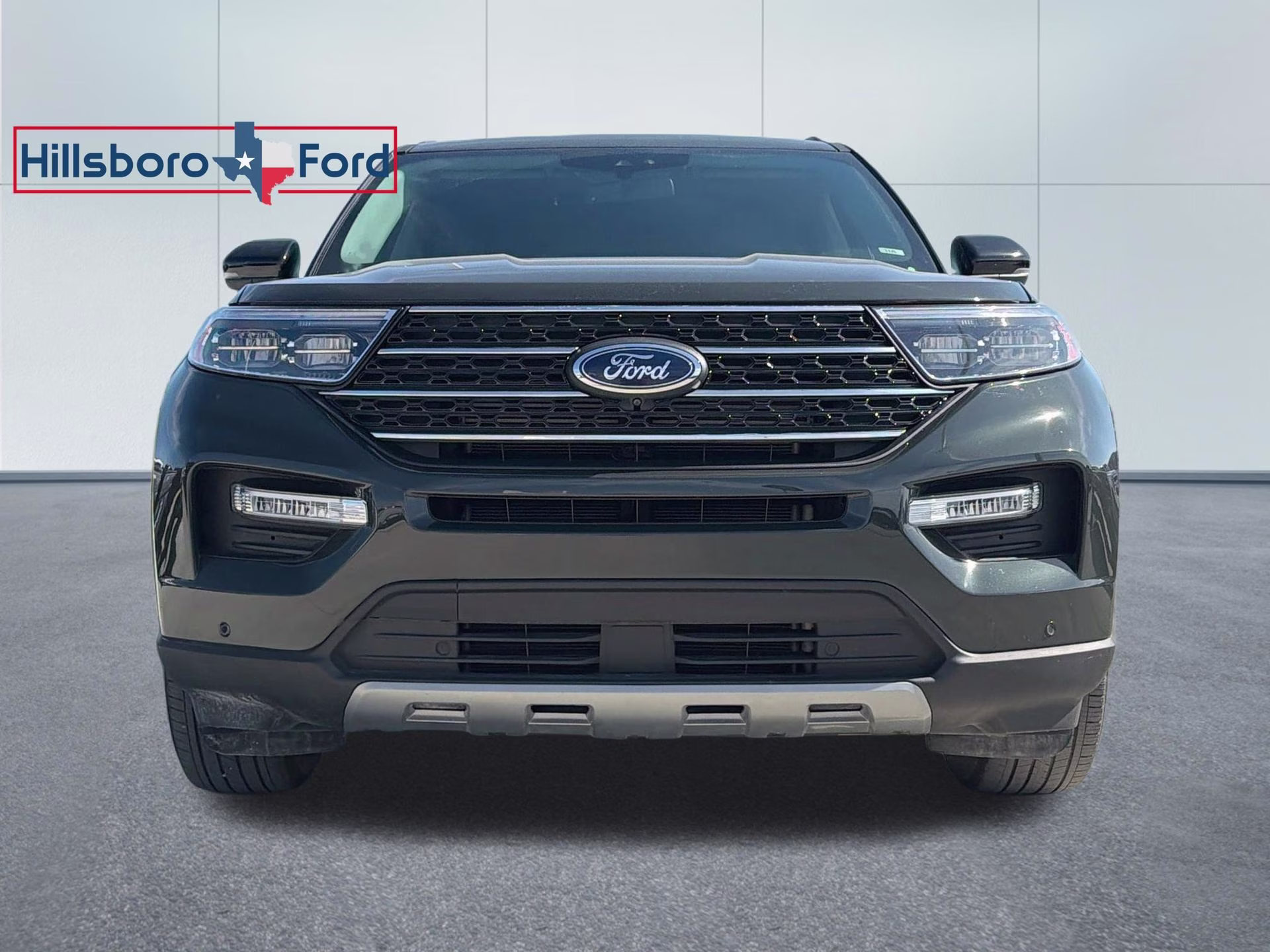 2024 Forged Green Metallic Ford Explorer XLT 4X4 SUV