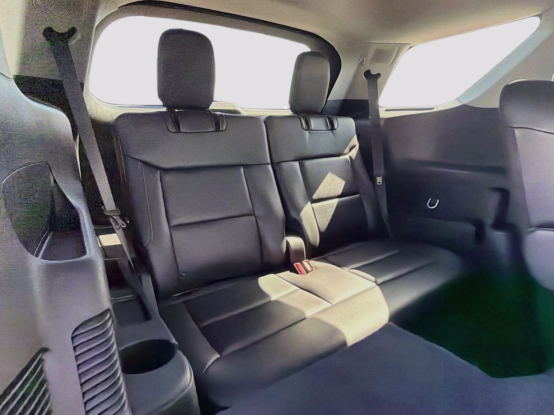 2024 Forged Green Metallic Ford Explorer XLT 4X4 SUV