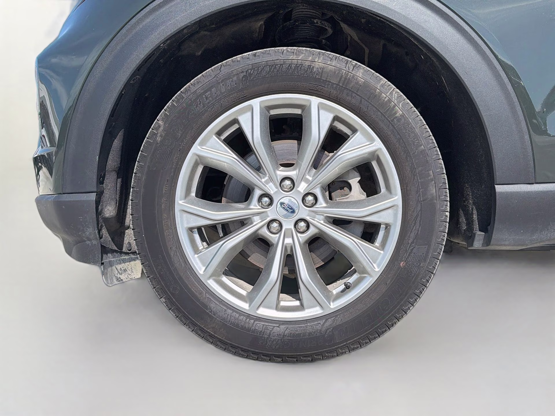 2024 Forged Green Metallic Ford Explorer XLT 4X4 SUV