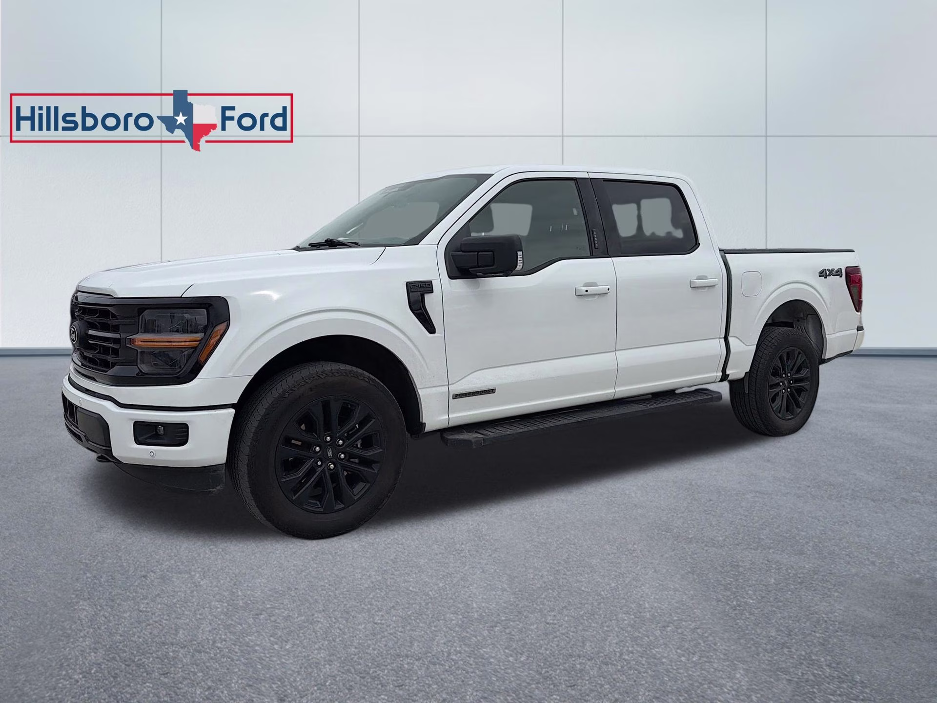 2024 Oxford White Ford F-150 XLT 4X4 Truck