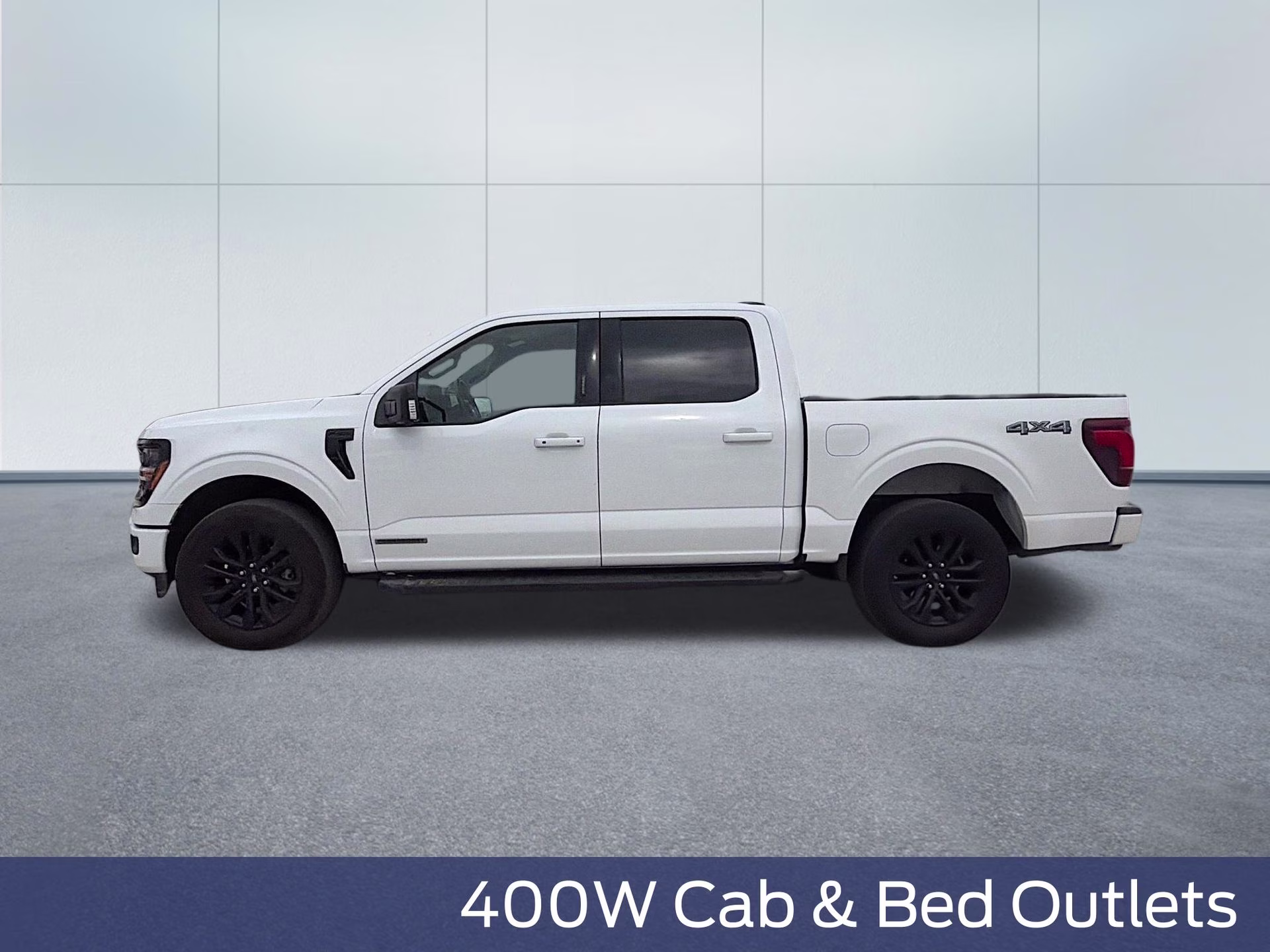 2024 Oxford White Ford F-150 XLT 4X4 Truck