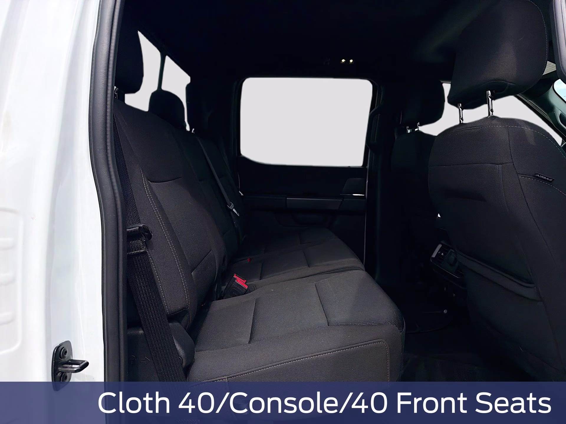 2024 Oxford White Ford F-150 XLT 4X4 Truck