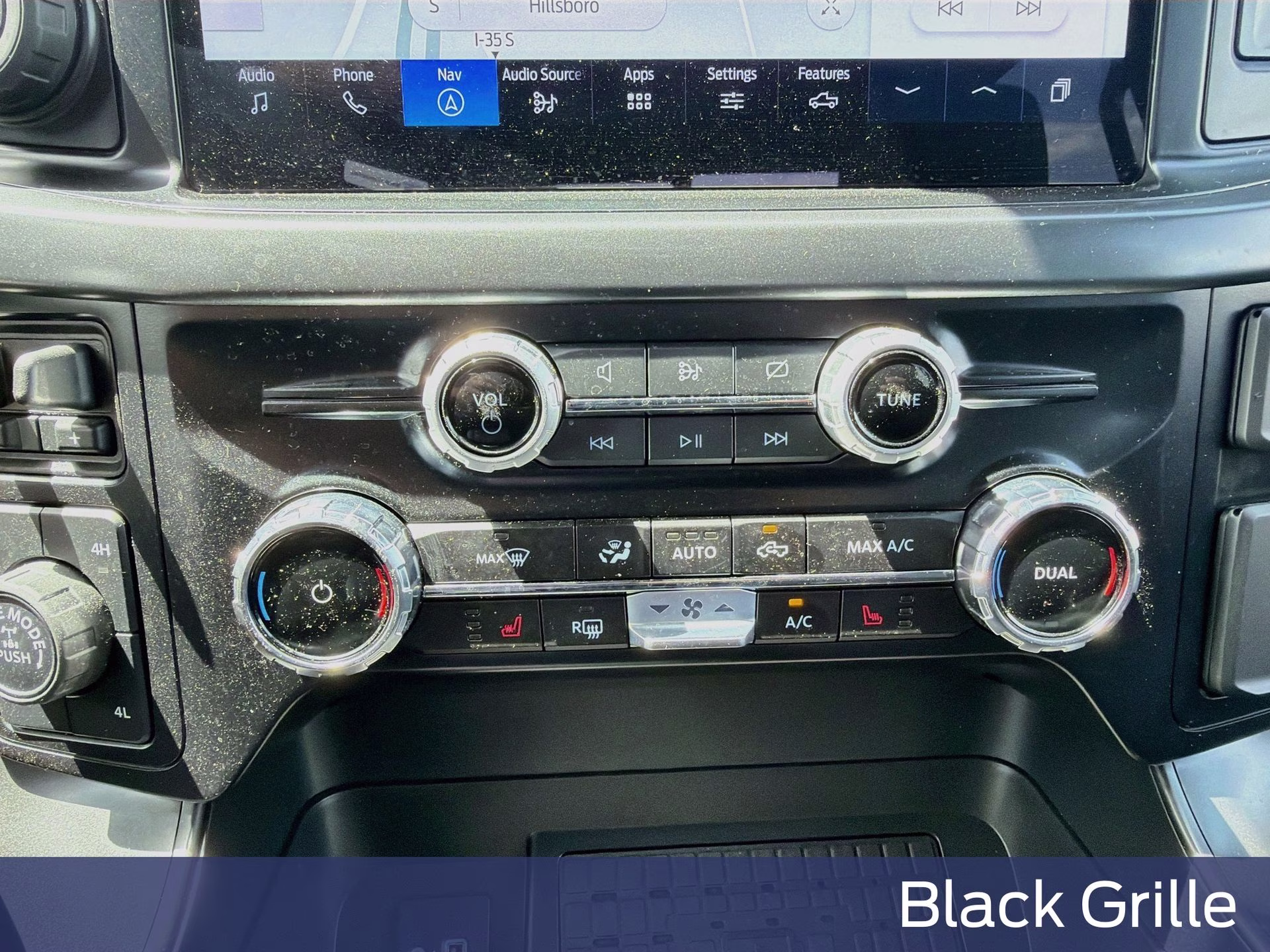 2024 Agate Black Metallic Ford F-150 XLT 4X4 Truck