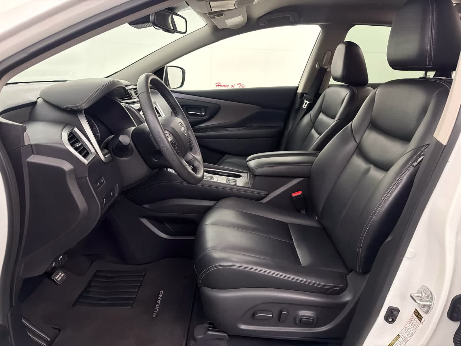 2024 Pearl White Tricoat Nissan Murano SV FWD SUV