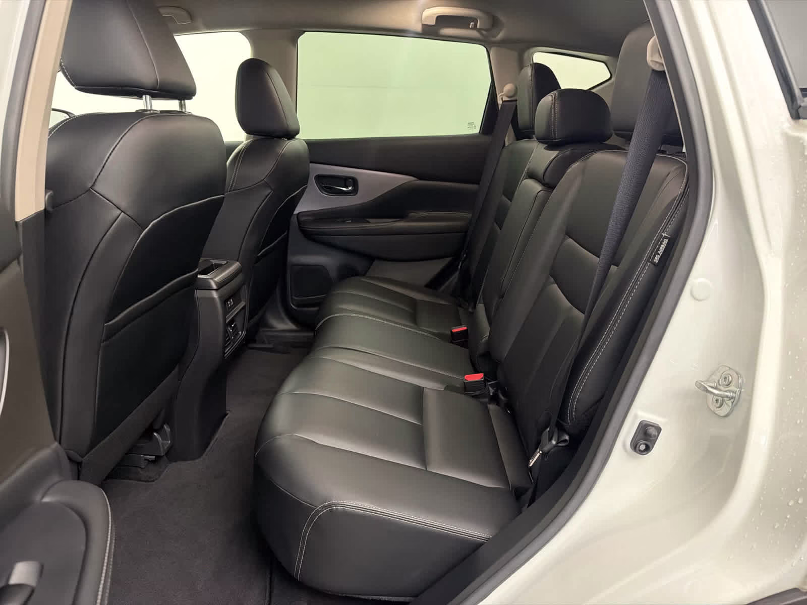 2024 Pearl White Tricoat Nissan Murano SV FWD SUV
