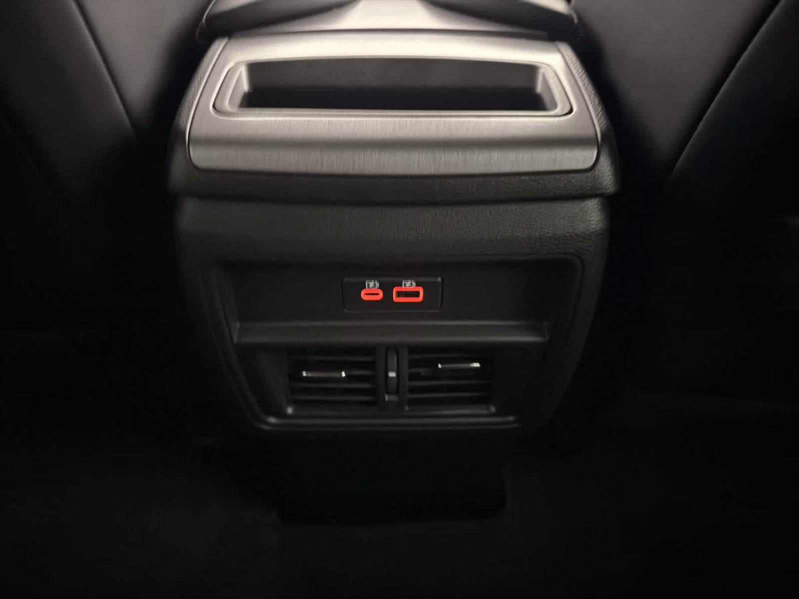 2024 Pearl White Tricoat Nissan Murano SV FWD SUV