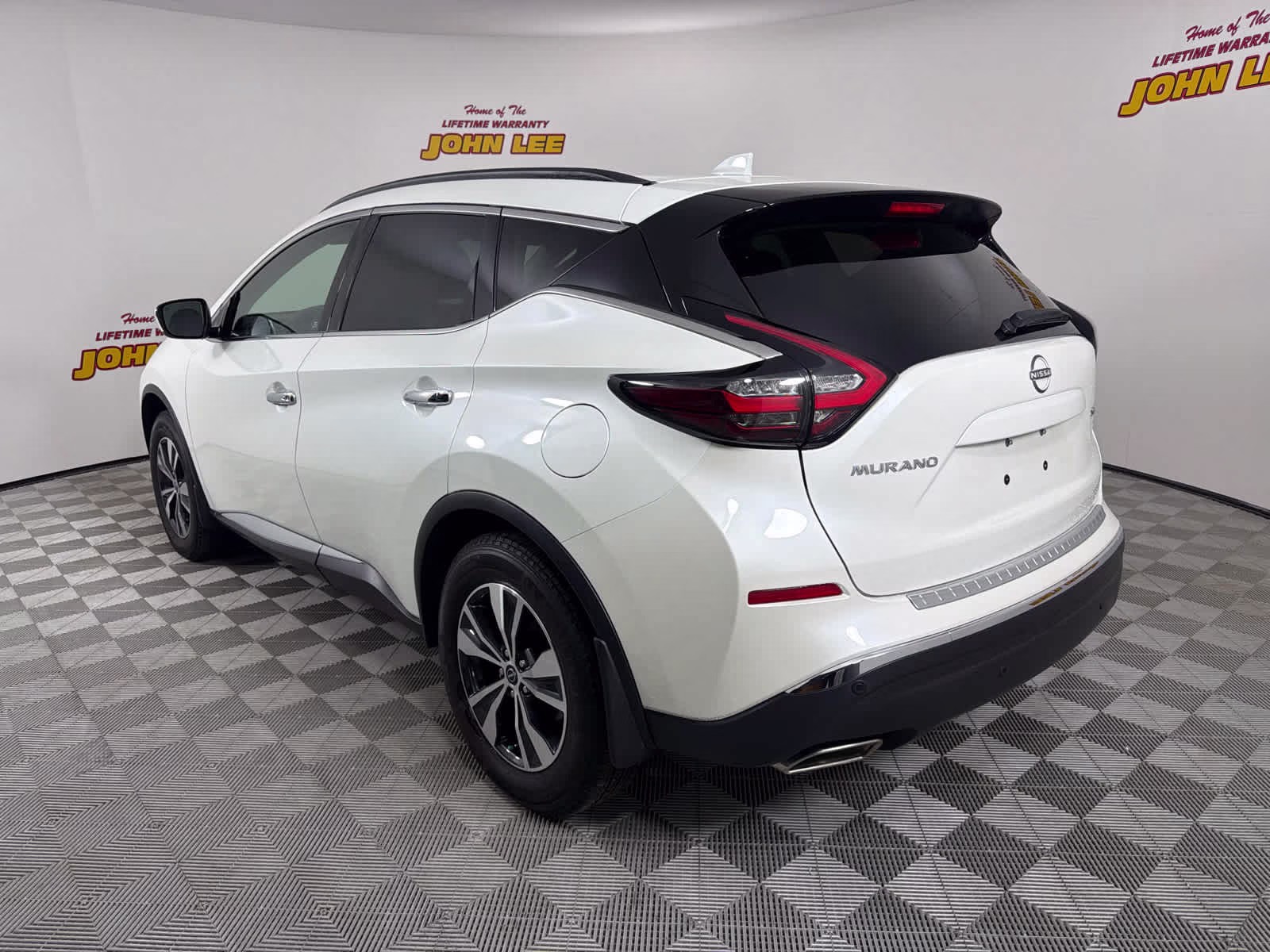 2024 Pearl White Tricoat Nissan Murano SV FWD SUV