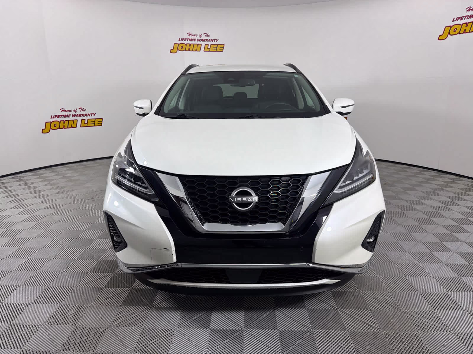 2024 Pearl White Tricoat Nissan Murano SV FWD SUV