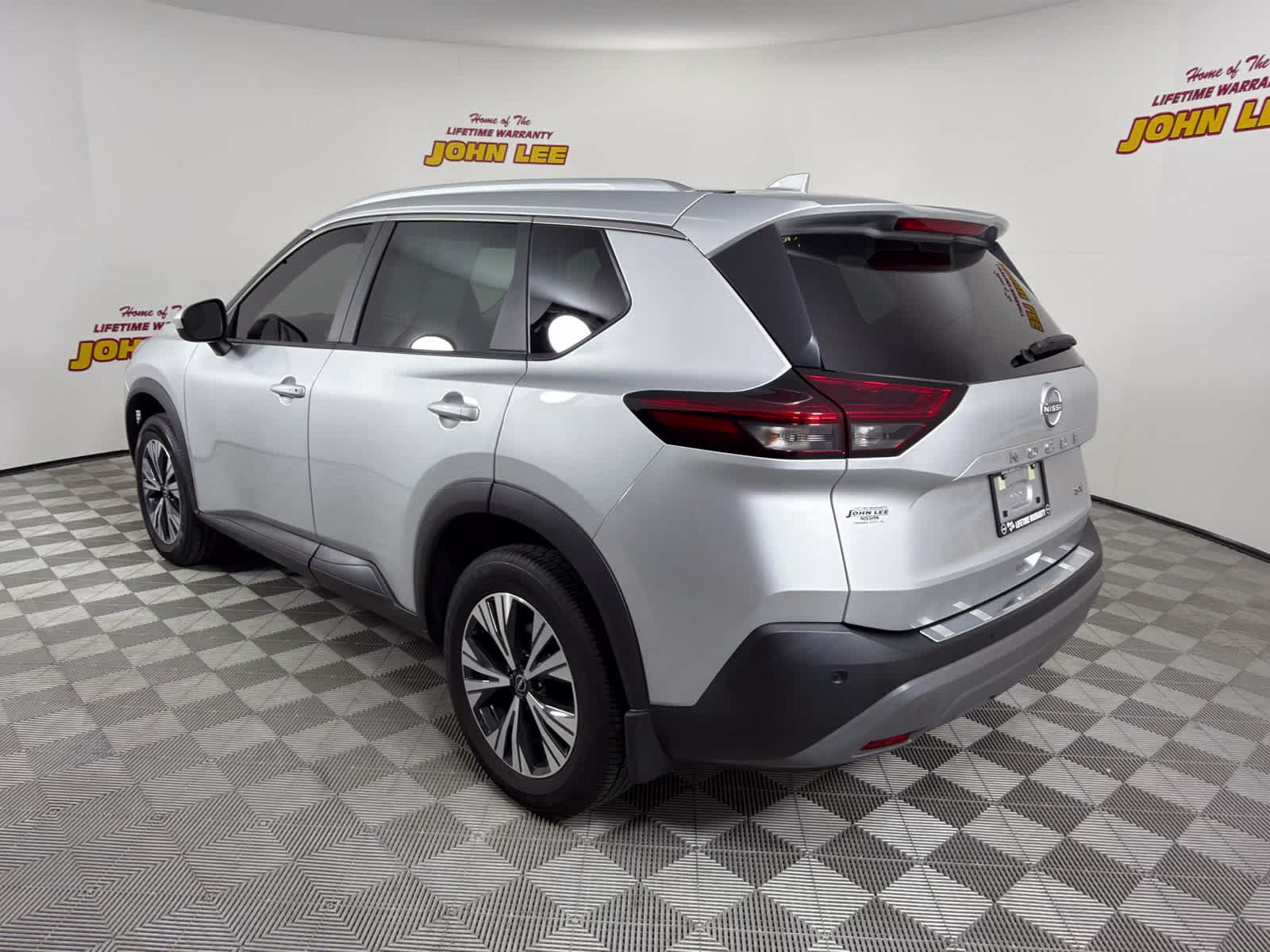 2023 Brilliant Silver Metallic Nissan Rogue SV FWD SUV