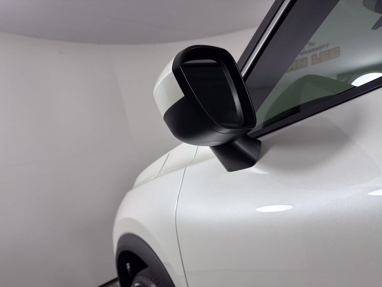 2023 Pearl White Tricoat Nissan Rogue SV FWD SUV