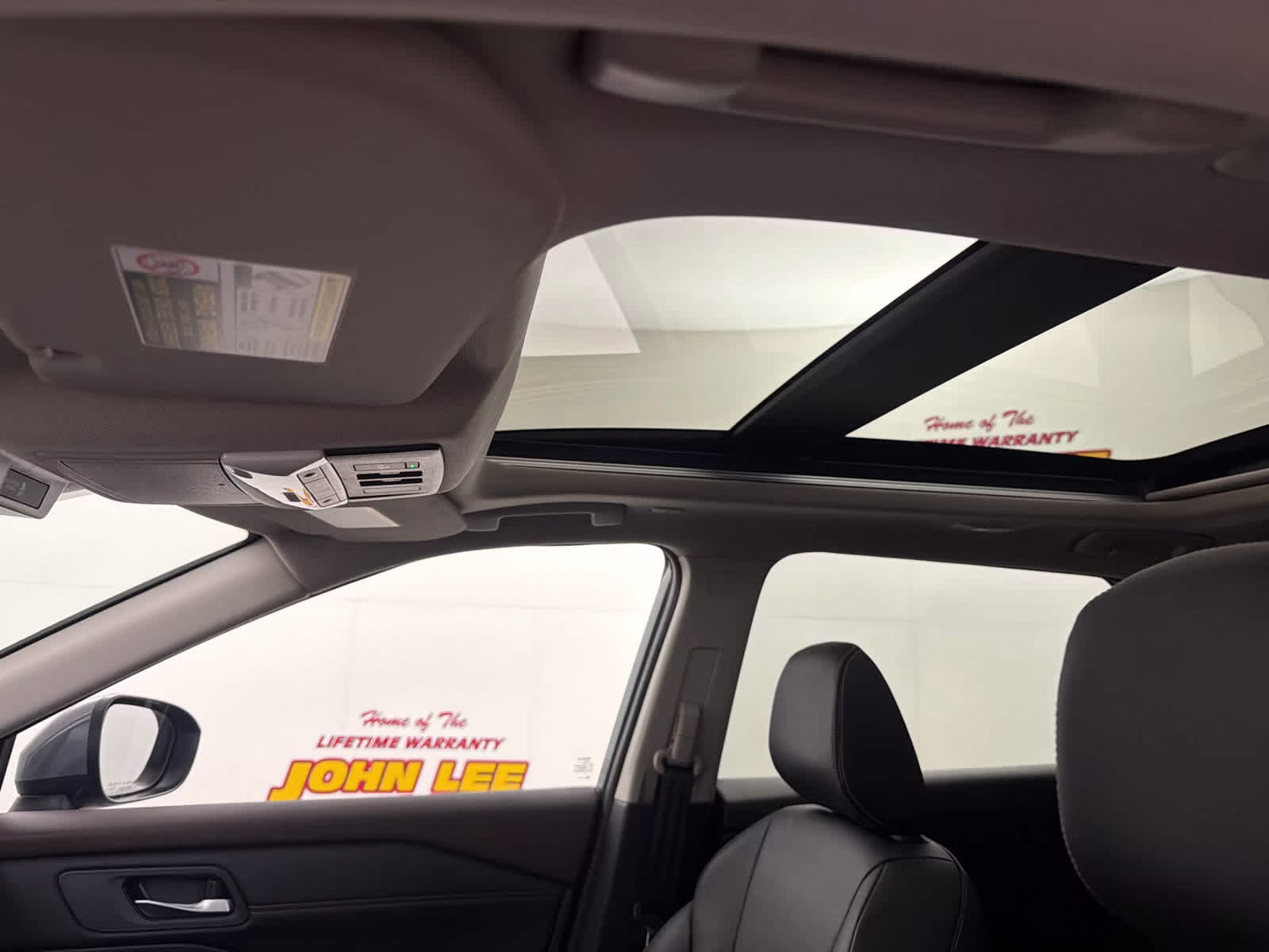 2023 Boulder Gray Pearl Nissan Rogue SL FWD SUV
