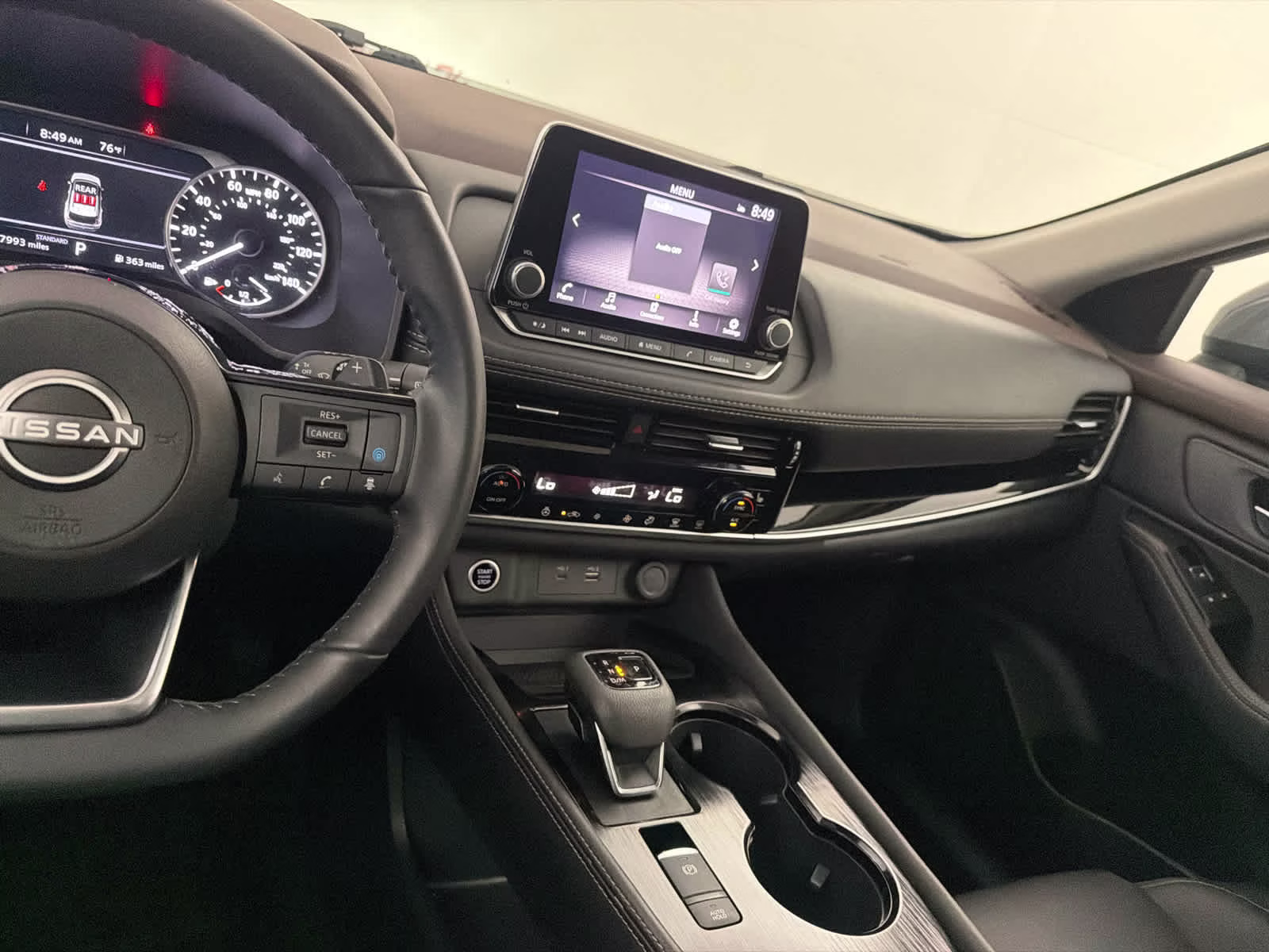 2023 Boulder Gray Pearl Nissan Rogue SL FWD SUV