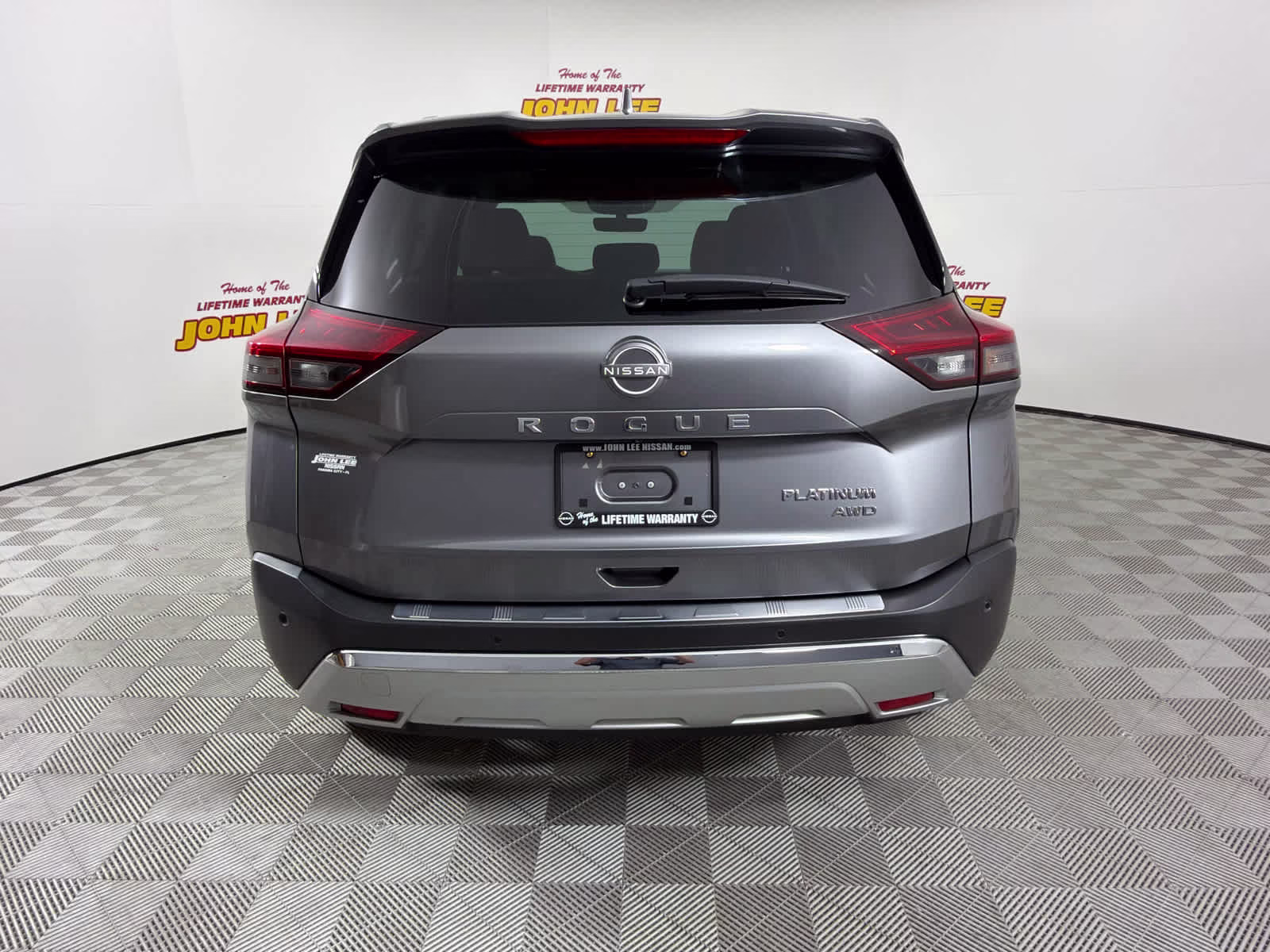 2023 Gun Metallic Nissan Rogue Platinum AWD SUV
