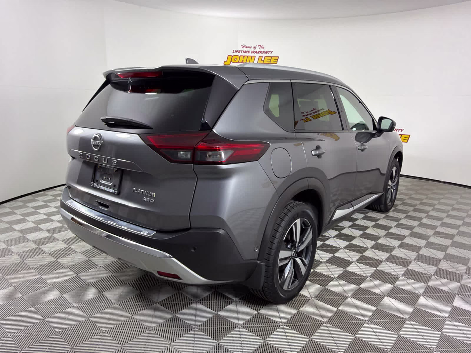 2023 Gun Metallic Nissan Rogue Platinum AWD SUV
