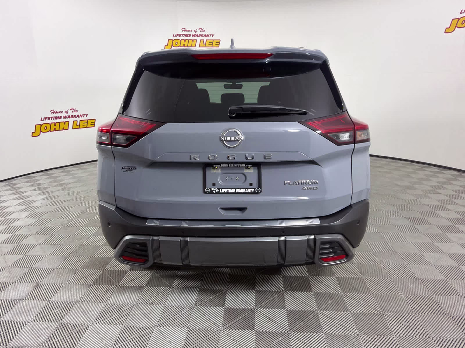 2023 Boulder Gray Pearl Nissan Rogue Platinum AWD SUV