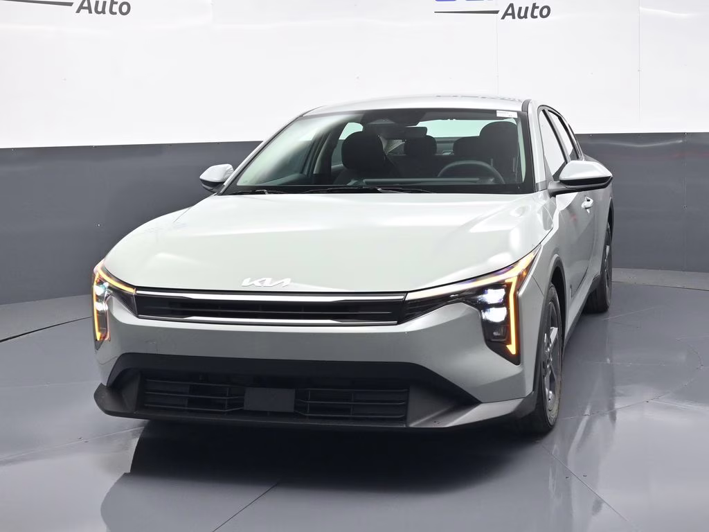 2026 Morning Haze Kia K4 LXS FWD Sedan