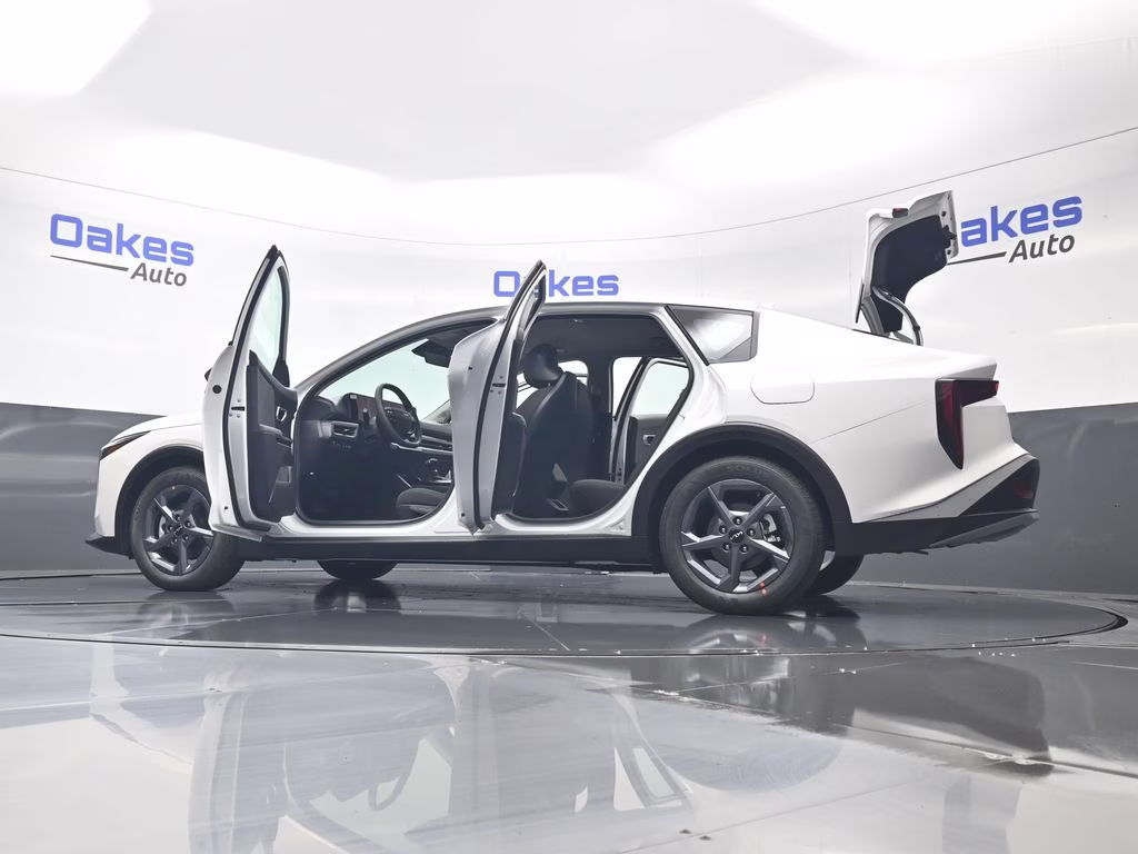 2026 Snow White Pearl Kia K4 LXS FWD Sedan