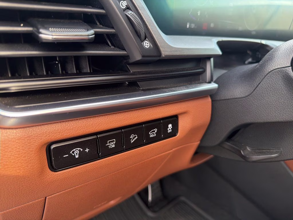 2025 Glacial White Pearl Kia Telluride SX-Prestige X-Line AWD SUV