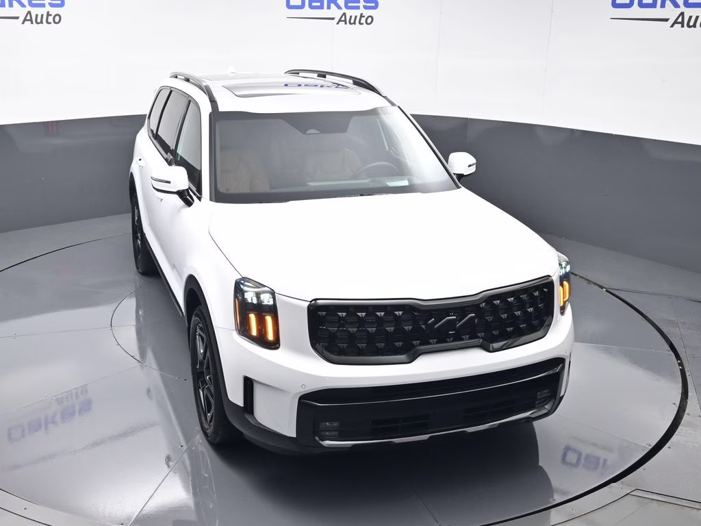 2025 Glacial White Pearl Kia Telluride SX-Prestige X-Line AWD SUV