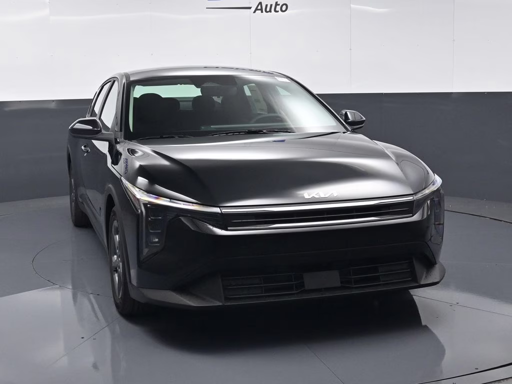 2026 Aurora Black Pearl Kia K4 LXS FWD Sedan