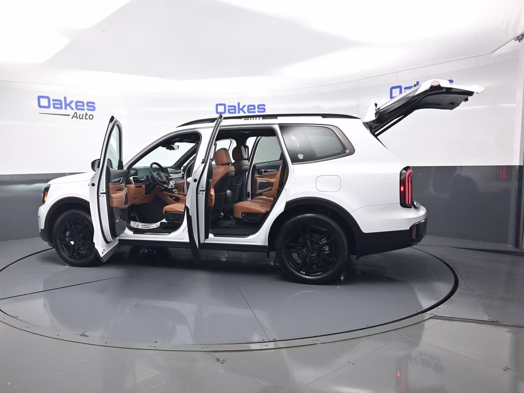 2025 Glacial White Pearl Kia Telluride SX-Prestige X-Line AWD SUV