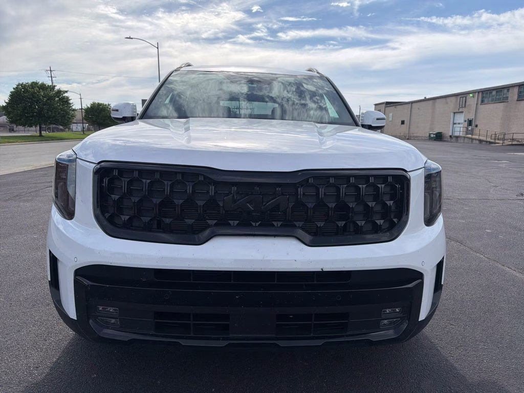 2025 Glacial White Pearl Kia Telluride SX-Prestige X-Line AWD SUV