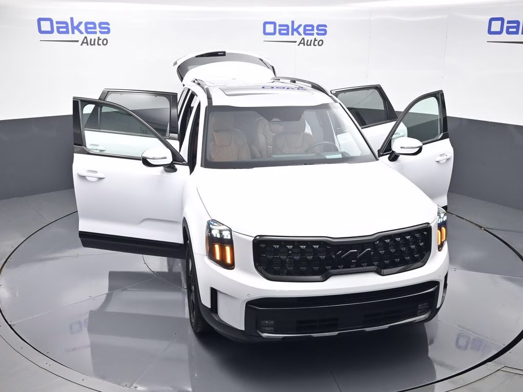 2025 Glacial White Pearl Kia Telluride SX-Prestige X-Line AWD SUV