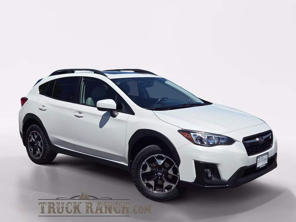 2020 Crystal White Pearl Subaru Crosstrek Premium AWD SUV