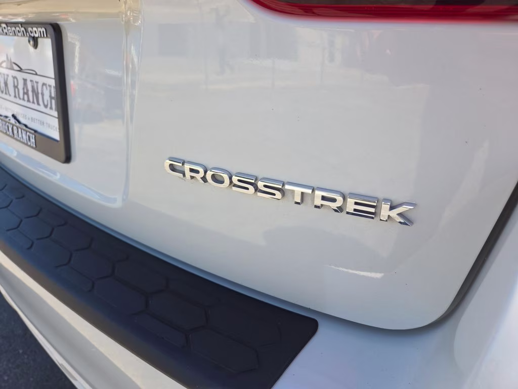 2020 Crystal White Pearl Subaru Crosstrek Premium AWD SUV