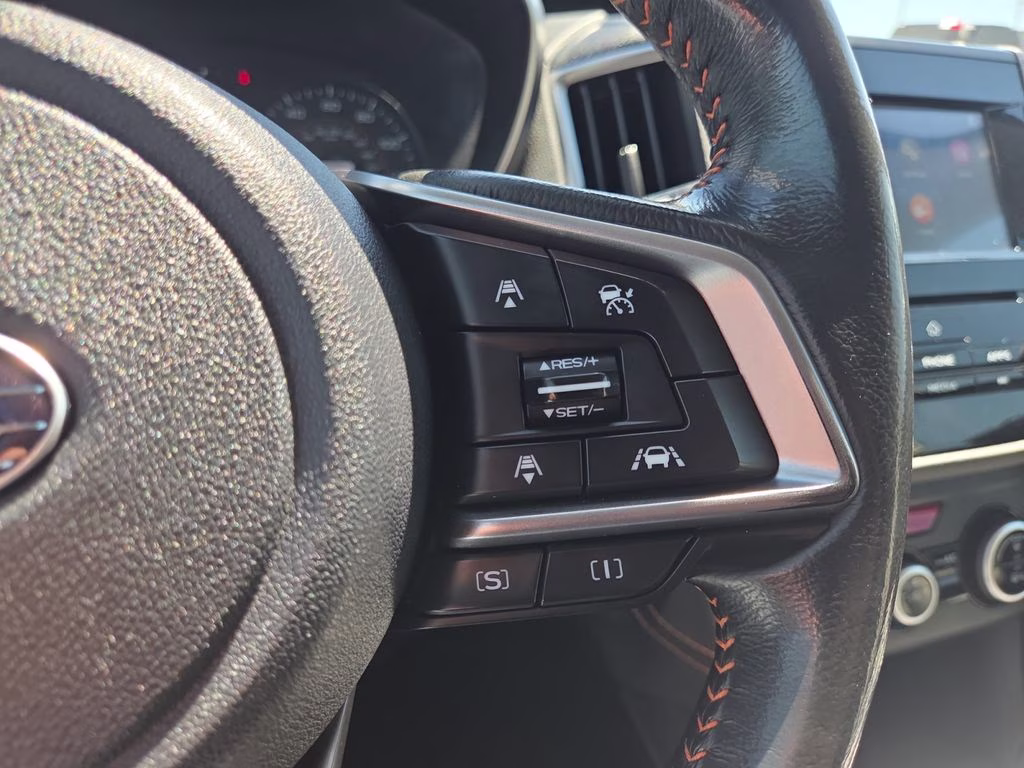 2020 Crystal White Pearl Subaru Crosstrek Premium AWD SUV