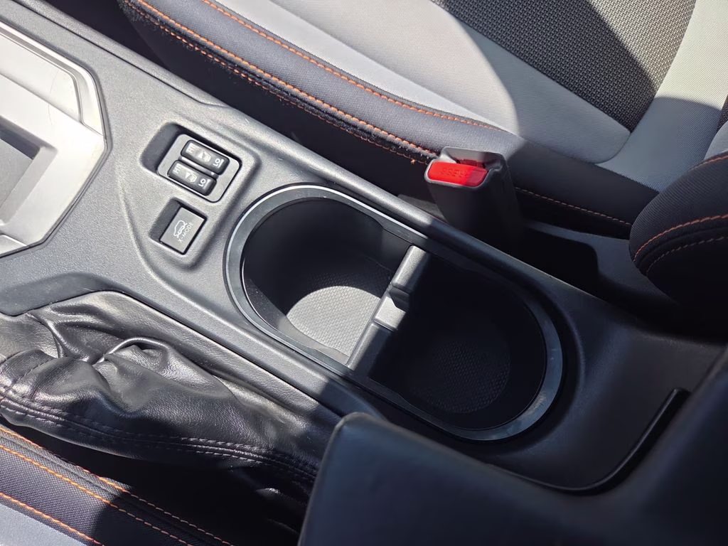 2020 Crystal White Pearl Subaru Crosstrek Premium AWD SUV