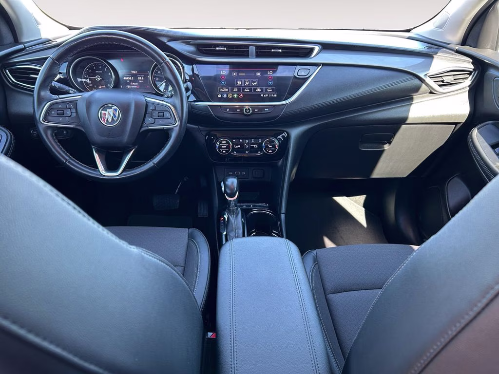 2021 White Frost Tricoat Buick Encore GX Select FWD SUV