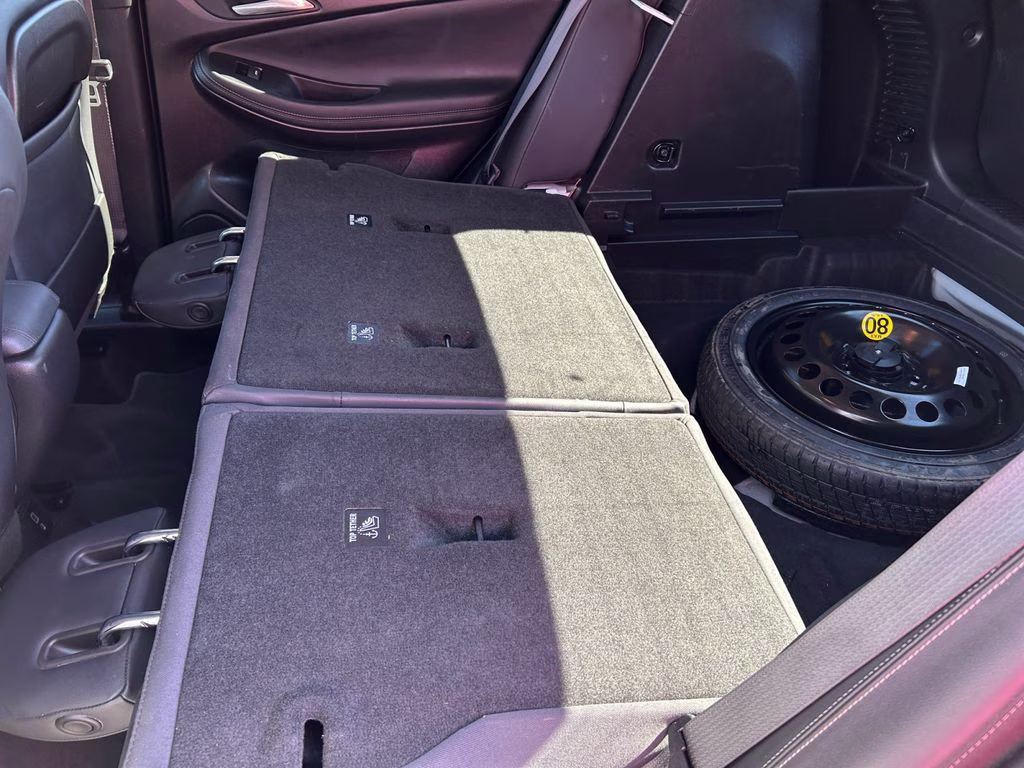2021 White Frost Tricoat Buick Encore GX Select FWD SUV